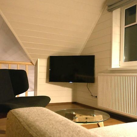 Villa Holmi Maja à Haapsalu Extérieur photo